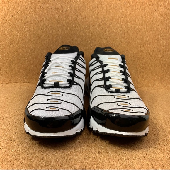 Nike Air Max Plus White Black Metallic Gold Men's Shoes - Picture 4 of 8